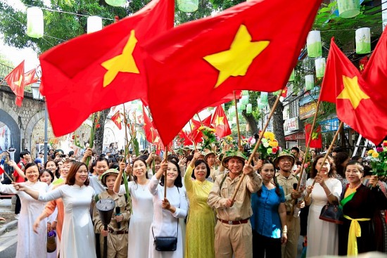 Tháng 10: Việt Nam và quốc tế có những sự kiện, ngày lễ gì?