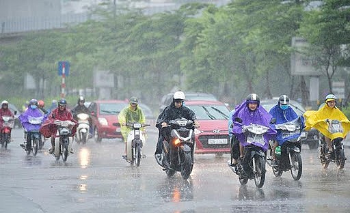 Dự báo thời tiết ngày 24/4: Hà Nội đón không khí lạnh, trời chuyển mưa