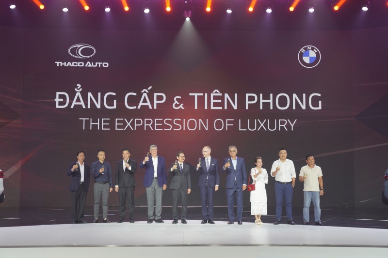 BMW X5 mới và BMW XM- Bộ đôi đẳng cấp và tiên phong chính thức ra mắt thị trường Việt Nam