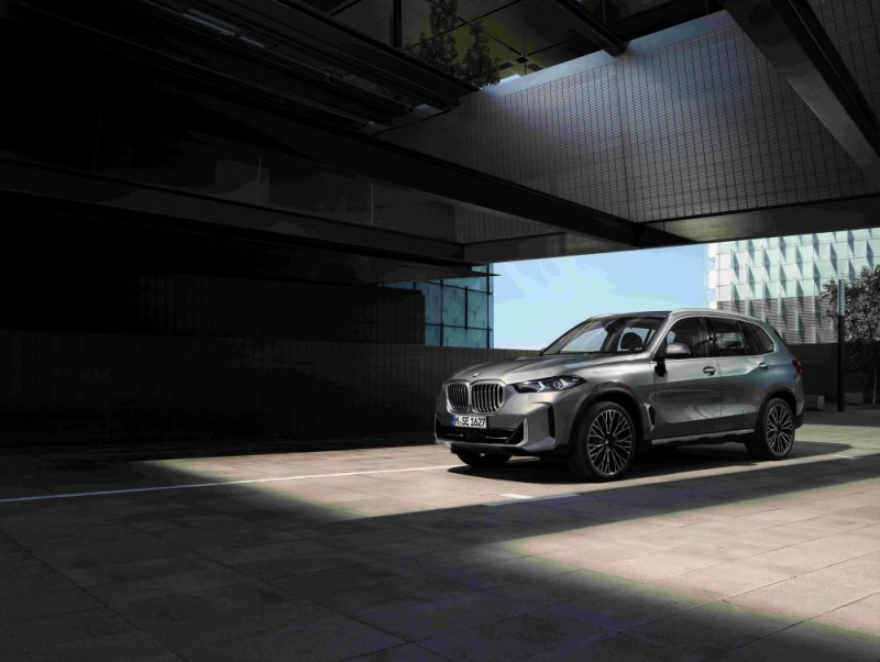 BMW X5 mới và BMW XM- Bộ đôi đẳng cấp và tiên phong chính thức ra mắt thị trường Việt Nam