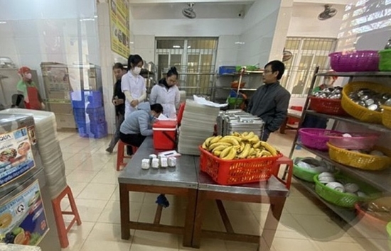 Thanh Hóa: Vụ học sinh Trường Tiểu học Điện Biên 1 nhập viện sau bữa ăn đã có kết quả xét nghiệm