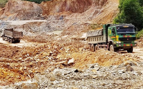 Thủ tướng yêu cầu xử nghiêm trường hợp cố tình nâng giá, "ép giá", đầu cơ đất khu vực mỏ