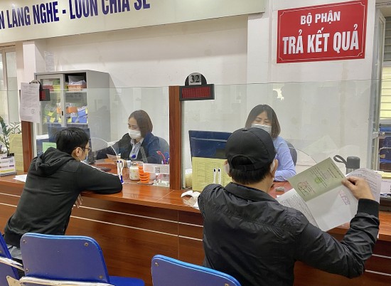 Trung tâm Dịch vụ việc làm Hà Nội: Dừng tiếp nhận, trả kết quả hồ sơ bảo hiểm thất nghiệp trực tiếp