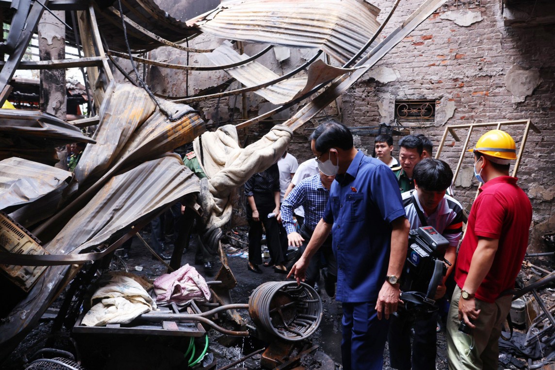 Vụ cháy nhà trọ ở Hà Nội: Hệ lụy từ 