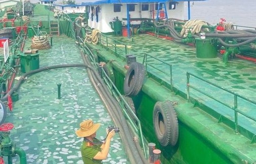 Khởi tố 2 cán bộ Cục Hải quan tỉnh Bà Rịa - Vũng Tàu