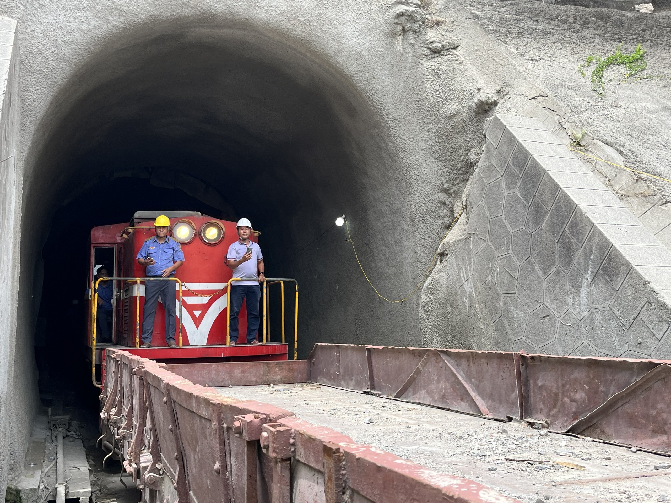 Phú Yên: Thông hầm Chí Thạnh, nối lại đường sắt Bắc - Nam