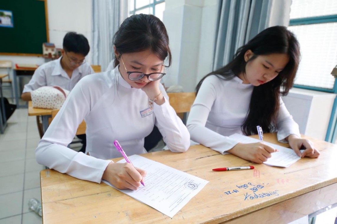 Học sinh Hà Nội đối mặt áp lực lớn trong kỳ thi tuyển sinh vào lớp 10