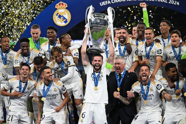 Real Madrid lần thứ 15 vô địch Champions League sau thắng lợi thuyết phục trước Dortmund