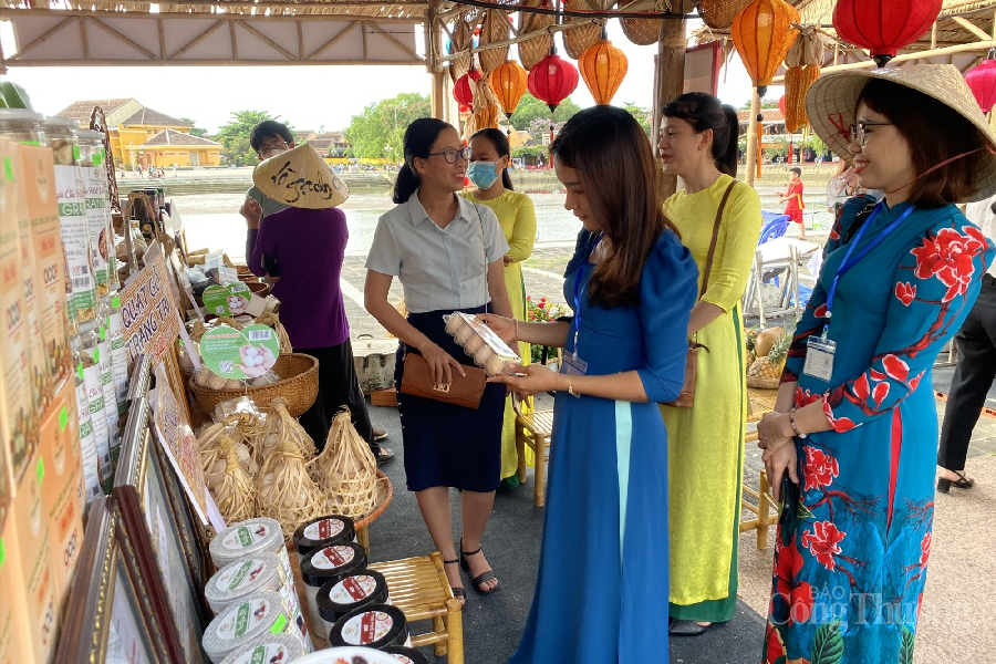 Quảng Nam: Tăng cường kết nối giao thương tại Festival Nghề truyền thống vùng miền