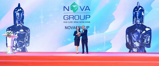 Tập đoàn NovaGroup nhận giải thưởng “Nơi làm việc tốt nhất châu Á 2022”