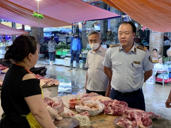 Lực lượng Quản lý thị trường kiểm tra, giám sát ổn định thị trường tại Hà Nam, Vĩnh Phúc