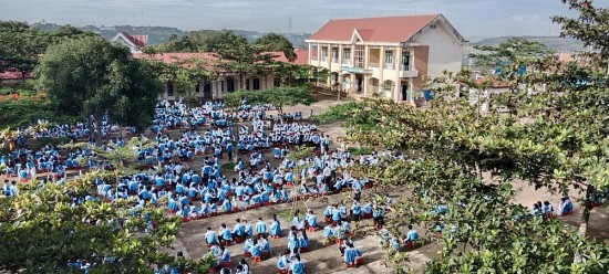 Nhiều trường THPT ở Đắk Nông "quá tải"... tuyển sinh vào lớp 10