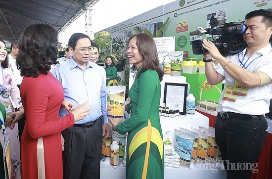 Đưa sản phẩm khoa học đến gần hơn với người nông dân