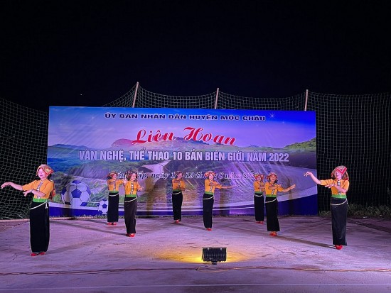 Huyện Mộc Châu tổ chức Liên hoan văn nghệ, thể thao 10 bản biên giới năm 2022