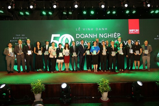 Unilever Việt Nam nhận giải thưởng Doanh nghiệp phát triển bền vững và Nơi làm việc tốt nhất châu Á