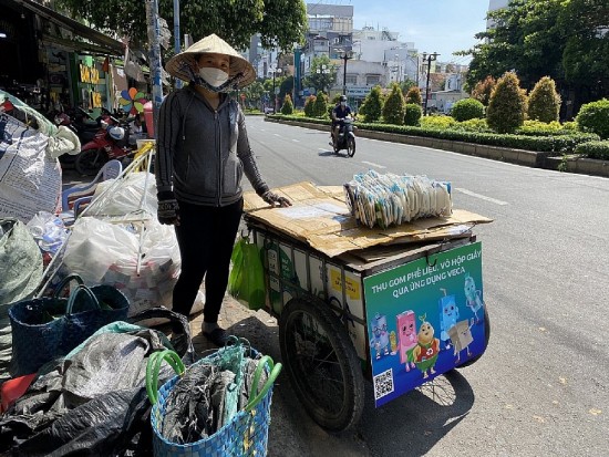 Tp. Hồ Chí Minh phấn đấu thu mua và tái chế hoàn toàn 3.000 tấn vỏ hộp giấy
