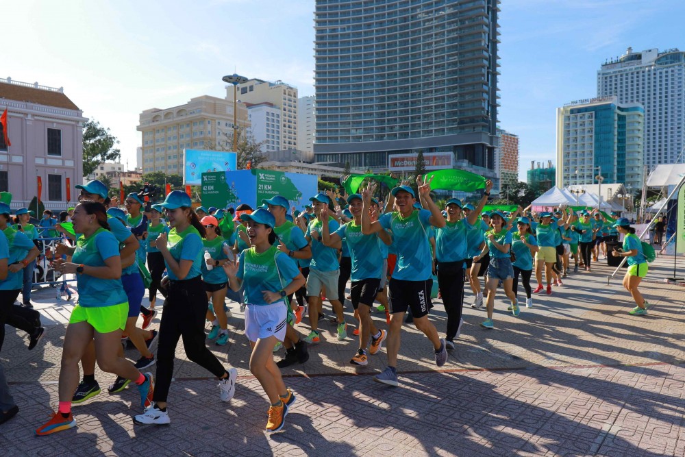 Herbalife Việt Nam đồng hành cùng vận động viên tại VnExpress Marathon Marvelous Nha Trang 2022