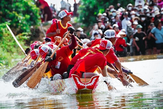 Quảng Bình tổ chức hội bơi đua thuyền trên sông Kiến Giang dịp 2/9