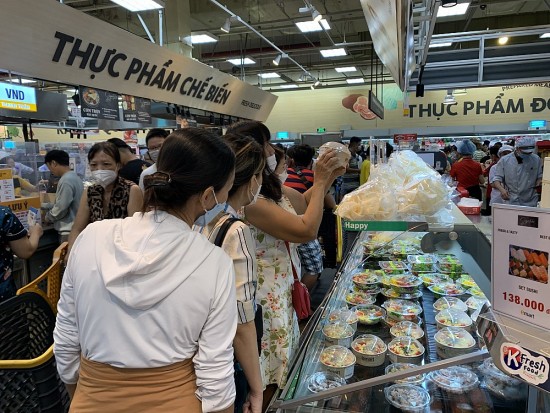TP. Hồ Chí Minh: Sức mua nhiều nhóm hàng tăng mạnh trong dịp lễ 2/9