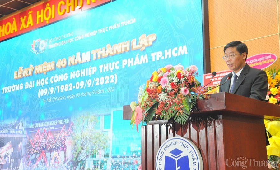 Đại học Công nghiệp Thực phẩm TP. Hồ Chí Minh cần bám sát thực tế và định hướng phát triển các ngành công nghiệp, thương mại