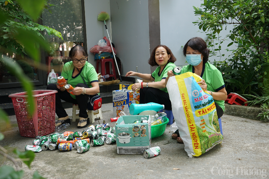 Đà Nẵng: Ấm lòng “bữa cơm 0 đồng” từ hoạt động thu gom rác tại nguồn