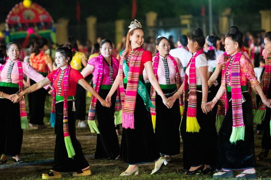 Yên Bái: Tổ chức Lễ đón nhận bằng của UNESCO ghi danh “Nghệ thuật Xòe Thái” vào danh sách di sản văn hóa phi vật thể
