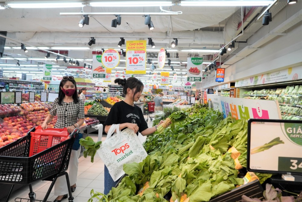 Ngày không túi nilon tại siêu thị Tops Market An Phú