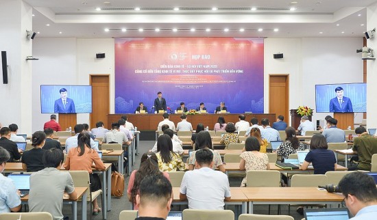 Diễn đàn kinh tế - xã hội Việt Nam 2022: Đánh giá toàn diện, khách quan thực trạng nền kinh tế