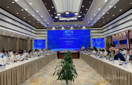 Diễn đàn công nghệ và năng lượng Việt Nam năm 2022