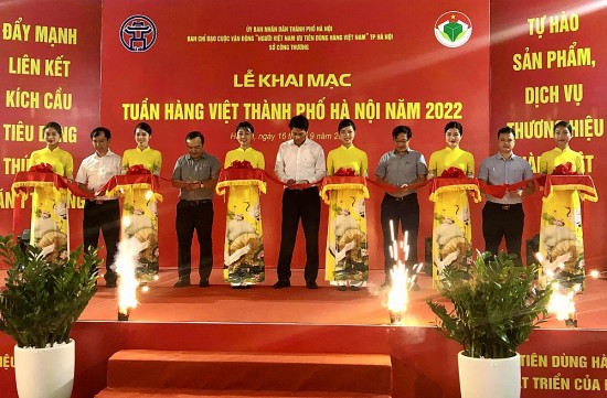 Khai mạc Tuần hàng Việt thành phố Hà Nội tại quận Long Biên