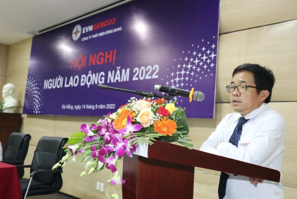 Ông Lê Đình Bản - Giám đốc Công ty phát biểu tại Hội nghị