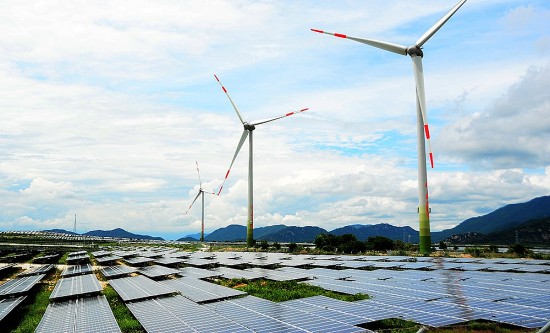Bài 2: Quốc tế đánh giá thế nào về năng lượng tái tạo Việt Nam?