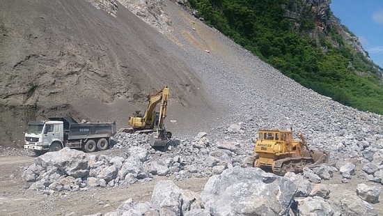Thanh Hóa: Xử phạt Công ty Trường Sơn 120 triệu đồng vì khai thác đá trái phép