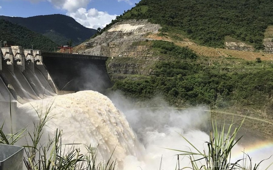 Nghệ An: Thủy điện Châu Thắng, Bản Cốc và Hủa Na vận hành điều tiết hồ chứa