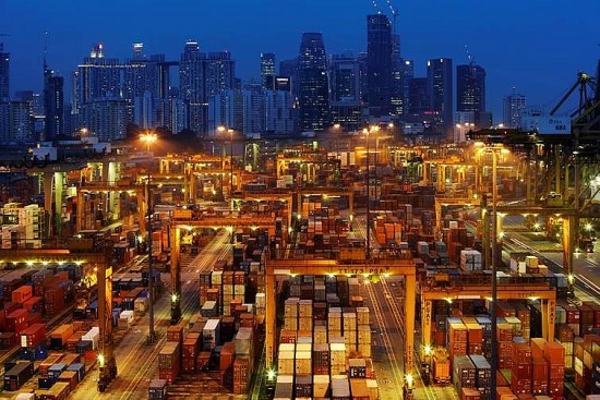 ASEAN dẫn đầu thế giới về tăng trưởng xuất khẩu trong giai đoạn 2021-2026