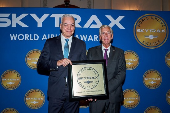 Emirates được vinh danh 3 giải thưởng hàng không thế giới Skytrax 2022