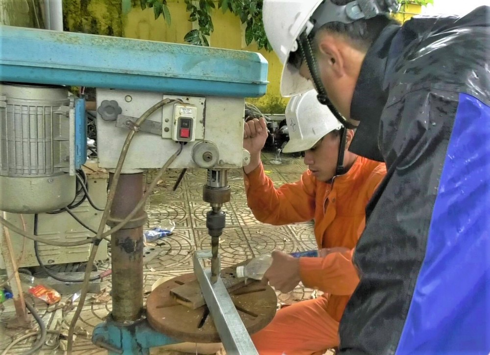 Công ty Điện lực Quảng Nam nỗ lực ứng phó phòng tránh bão số 4