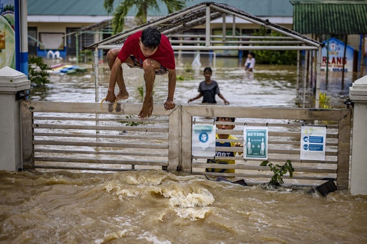 Cơn bão Noru khiến Philippines thất thoát gần 70.000 tấn gạo