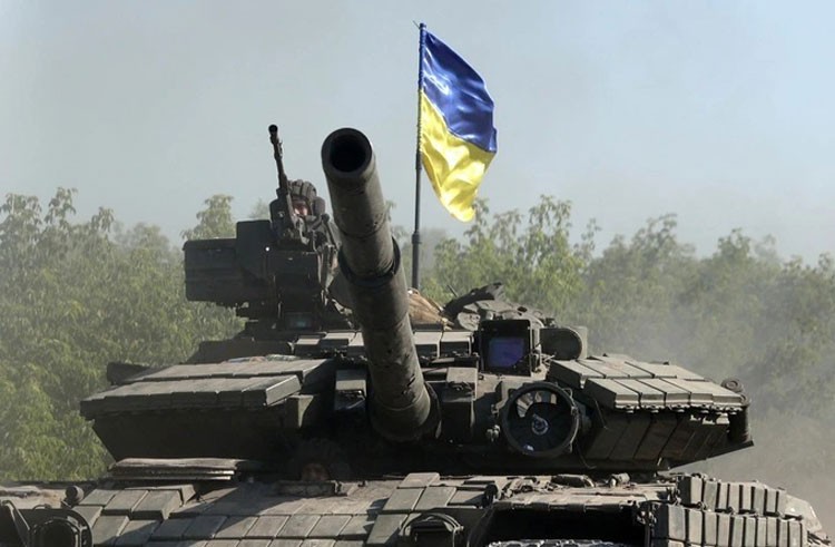 Ukraine chọc thủng phòng tuyến Nga ở Kharkov, cách biên giới Luhansk chưa đến 10 km