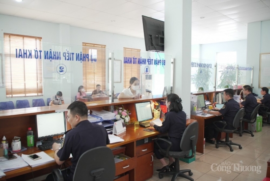 9 tháng đầu năm, thu ngân sách từ xuất nhập khẩu đạt 328.832 tỷ đồng