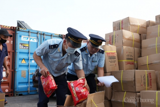 Hải quan TP. Hồ Chí Minh tiết lộ nhiều thủ đoạn buôn lậu mới cực “tinh vi”