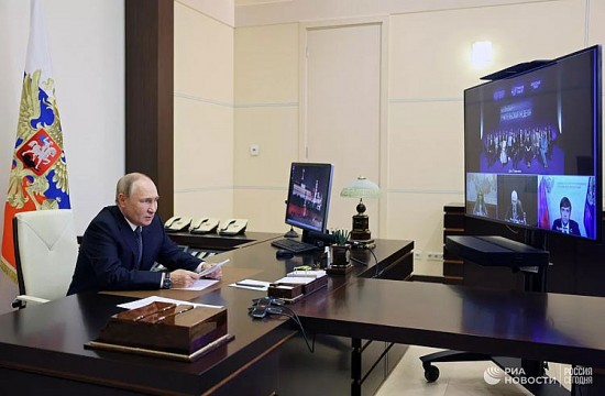 Tổng thống Nga Vladimir Putin làm gì trong ngày sinh nhật thứ 70?