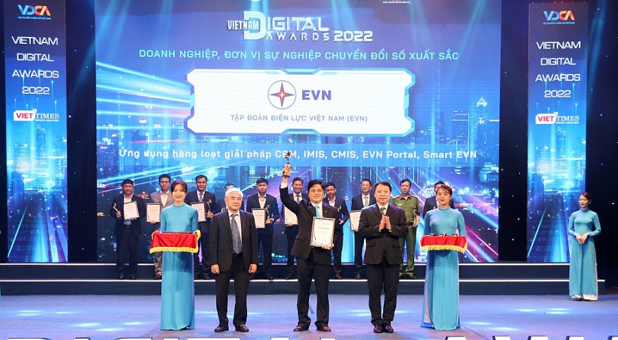 EVN đạt danh hiệu doanh nghiệp chuyển đổi số xuất sắc Việt Nam lần thứ 4