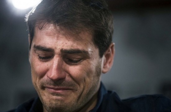 Thủ môn Iker Casillas gây sốc khi tự nhận mình là người đồng tính