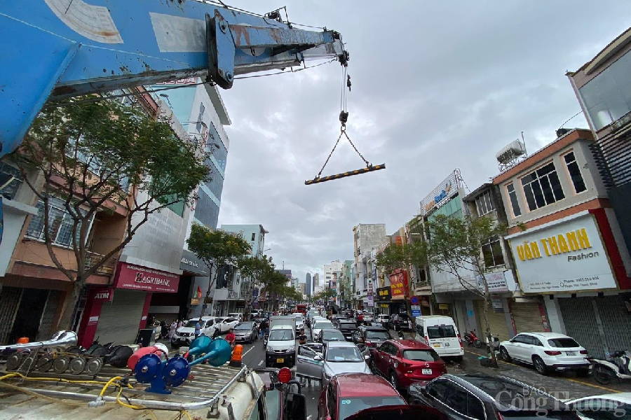Đà Nẵng: Khung cảnh chưa từng thấy sau trận mưa lụt lịch sử
