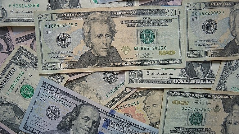“Cơn đau đầu” của các quốc gia giàu có trước sự trỗi dậy của đồng đô la Mỹ