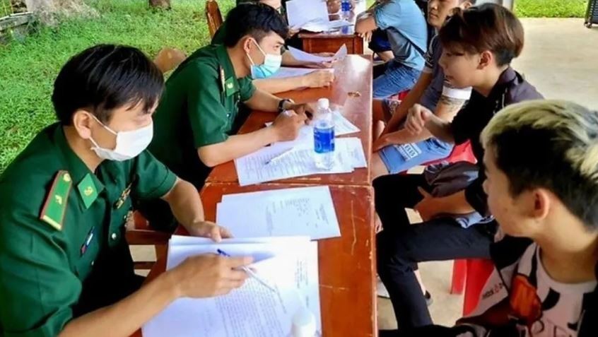 Giải cứu thành công 171 công dân bị giam giữ trong casino trực tuyến ở Campuchia