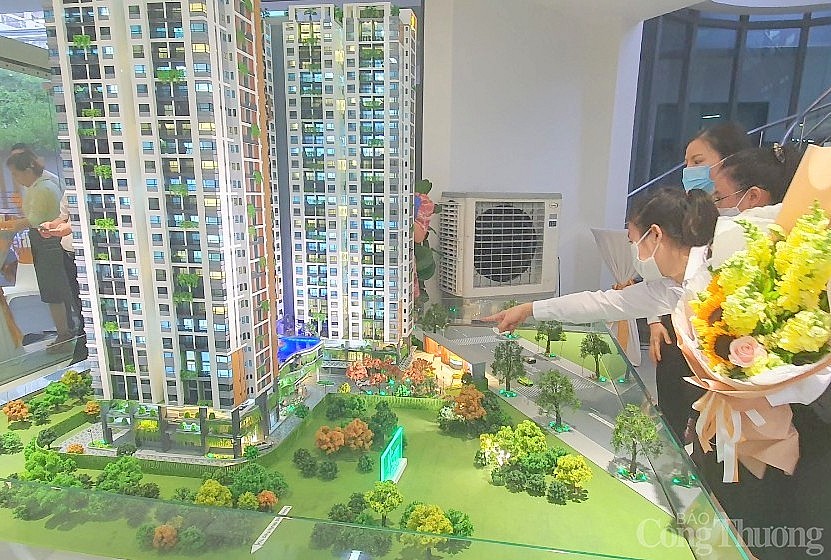 Thị trường bất động sản TP. Hồ Chí Minh: Thừa nhà ở cao cấp, thiếu nhà vừa túi tiền