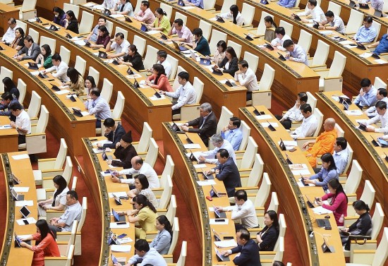 Trình Quốc hội sửa quy định lấy phiếu tín nhiệm tại Kỳ họp thứ 5