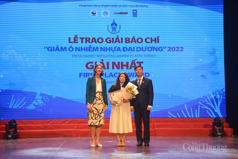 Lễ trao Giải báo chí “Giảm ô nhiễm nhựa đại dương” 2022 và Cuộc thi ảnh khu vực ASEAN